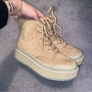 Universal Thread Kayson Boots